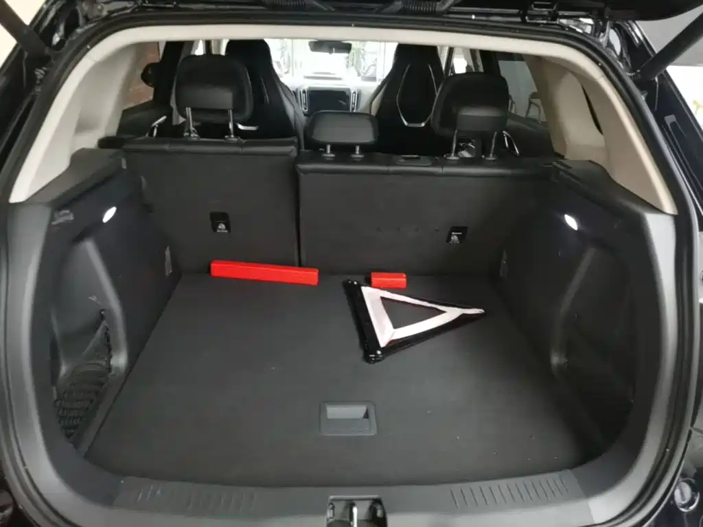 Hongqi HS3 PHEV 2025 2024 PHEV 115km Power Edition