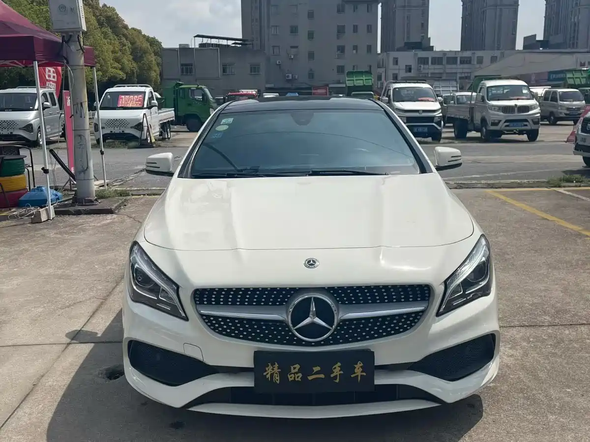Mercedes-Benz CLA (Import) 2017 Facelift CLA 200 Style фото 2