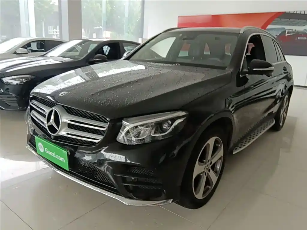 Mercedes-Benz GLC 2017 GLC 260 4MATIC Luxury фото 2