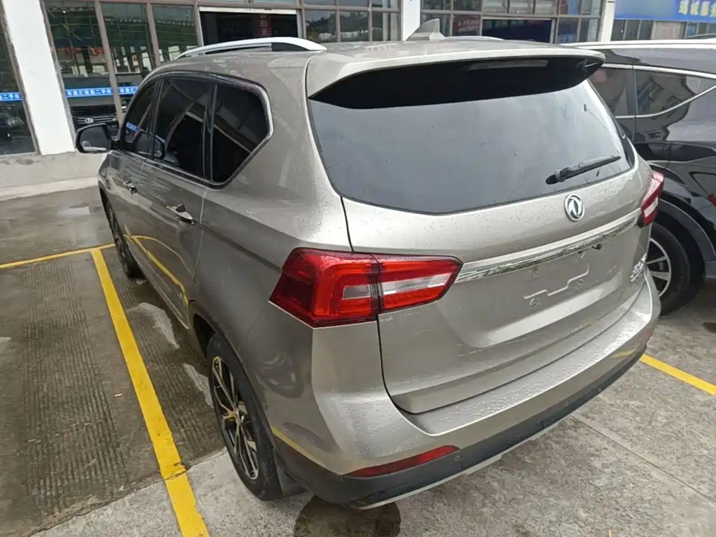 Dongfeng Fengxing Jingyi X5 2018 2017 Dynamic Series 1.5T CVT Premium