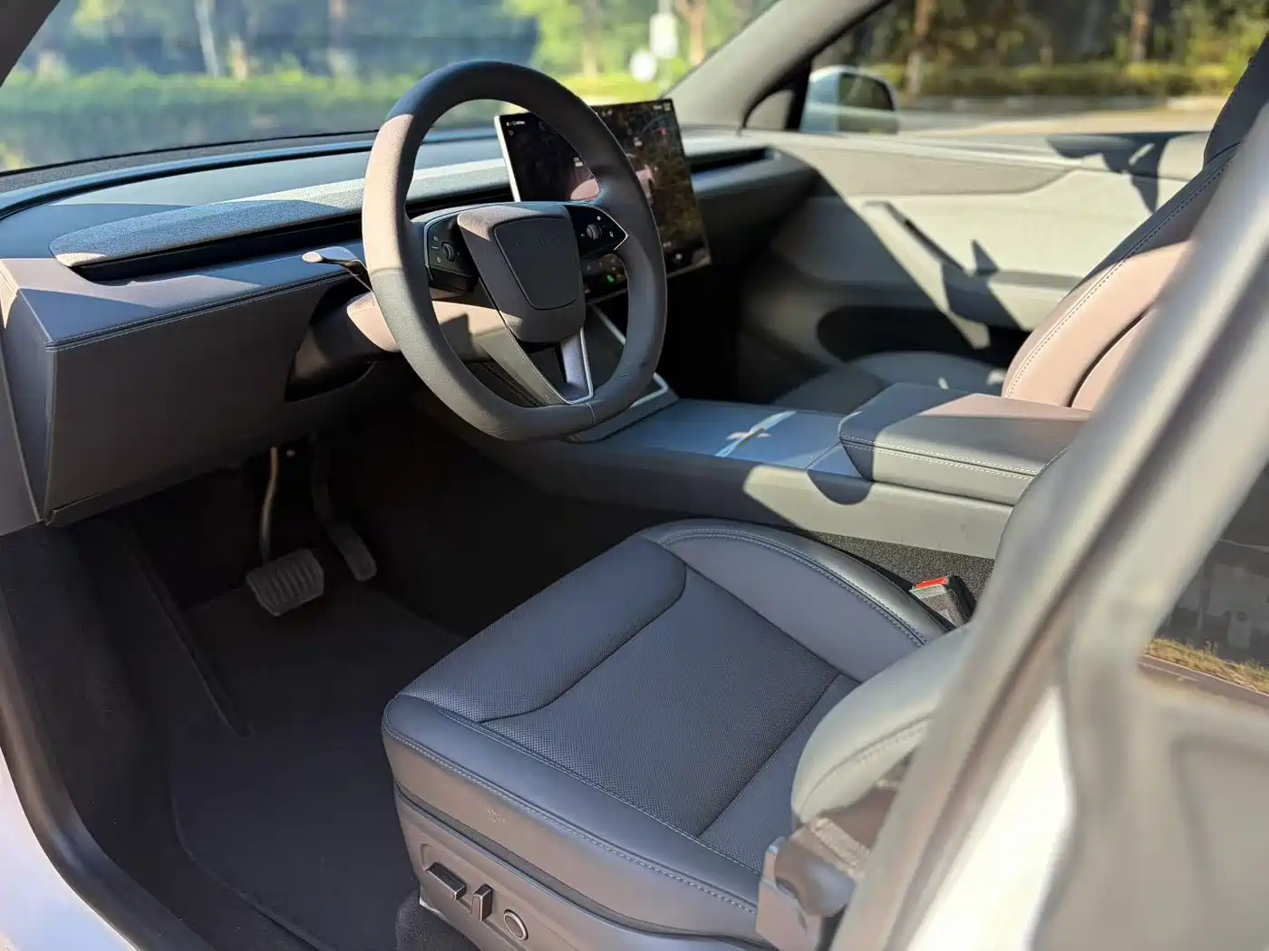 Tesla Model Y 2026 2026 Rear-Wheel Drive