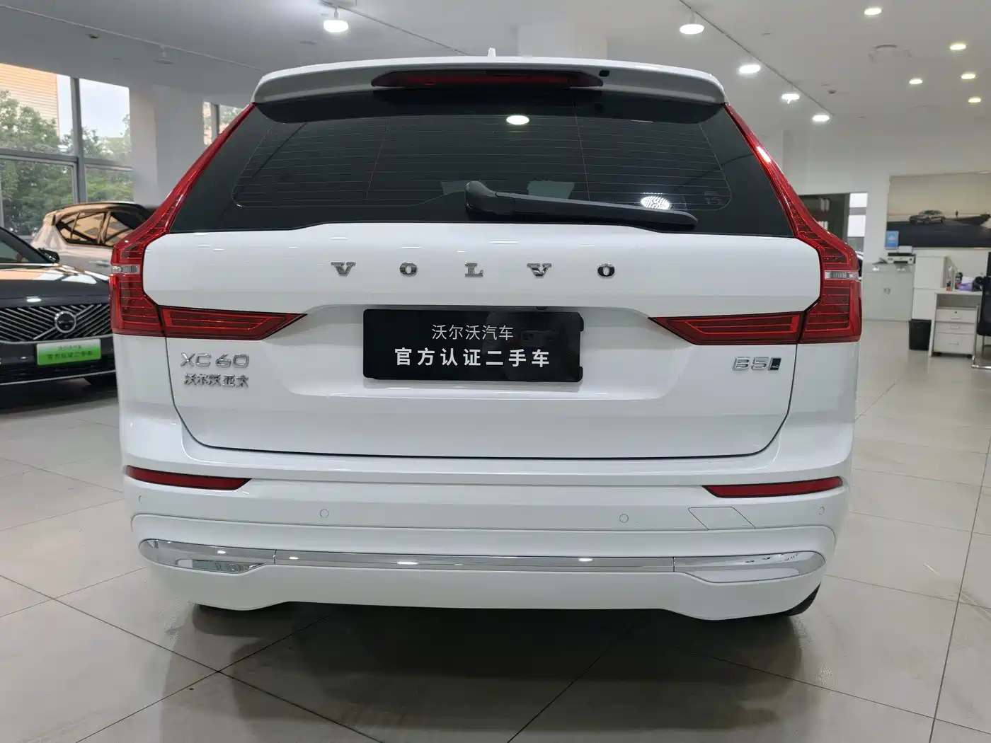 Фото 7 - Volvo XC60