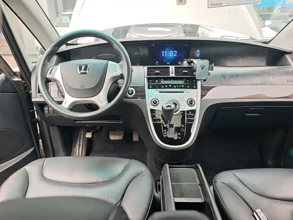 Luxgen Luxgen7 MPV 2016 2016 2.0T Luxury