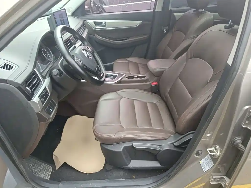 Dongfeng Fengxing Jingyi X5 2018 2017 Dynamic Series 1.5T CVT Premium