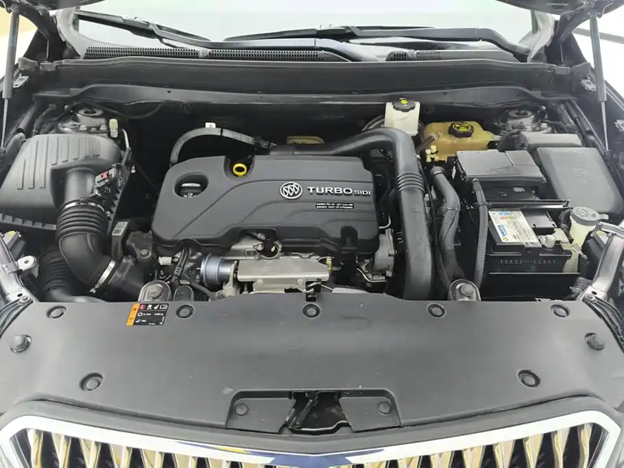 Фото 10 - Buick Envision Plus