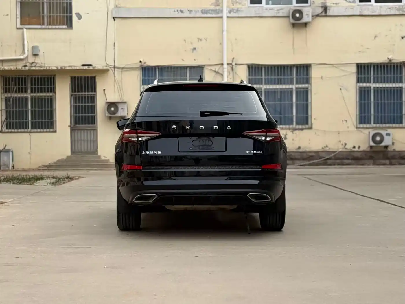 Škoda Kodiaq 2022 TSI330 5-Seater 2WD Luxury Edition фото 8