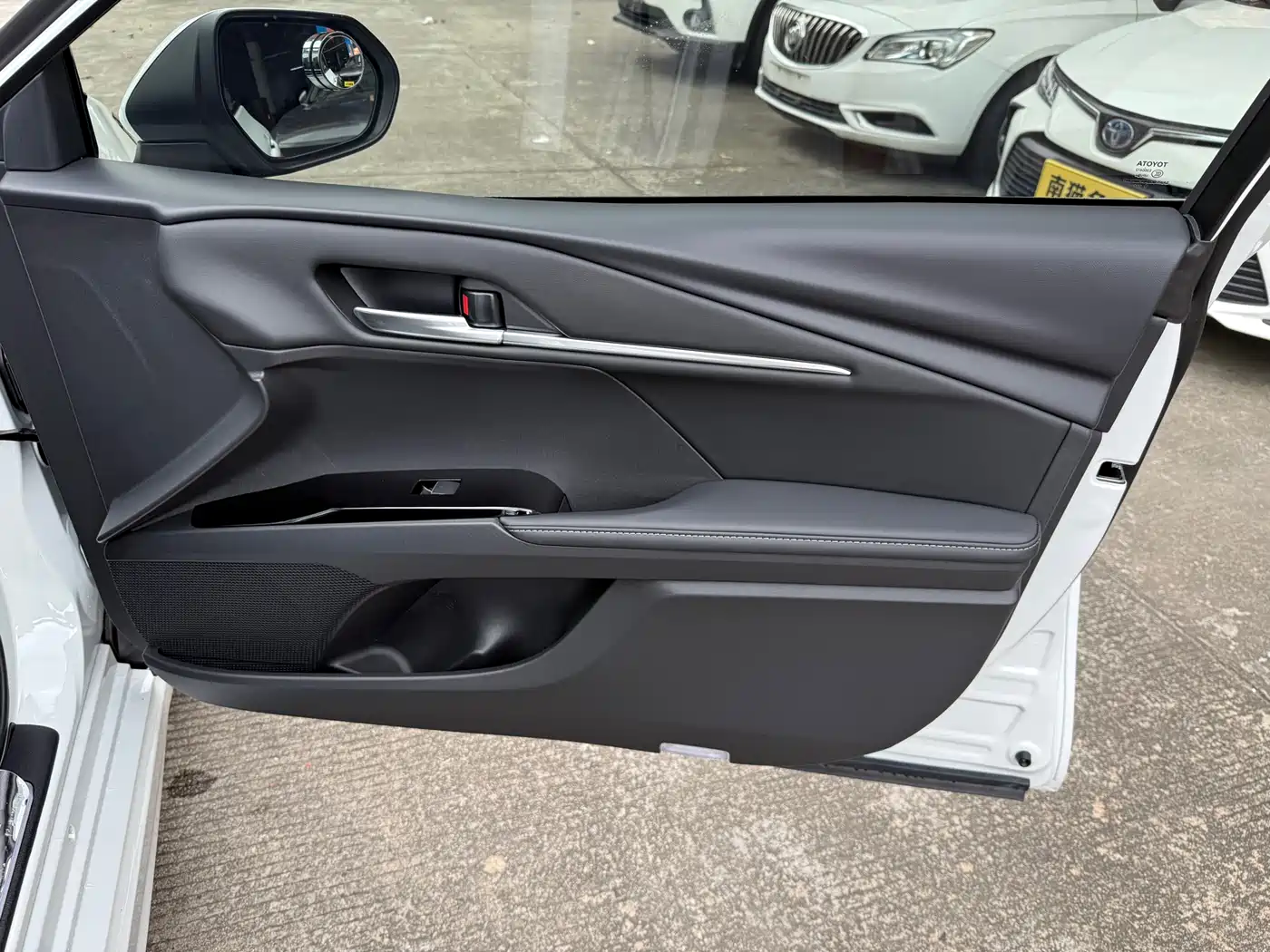 Toyota Camry 2026 2.0S Sport Edition фото 29
