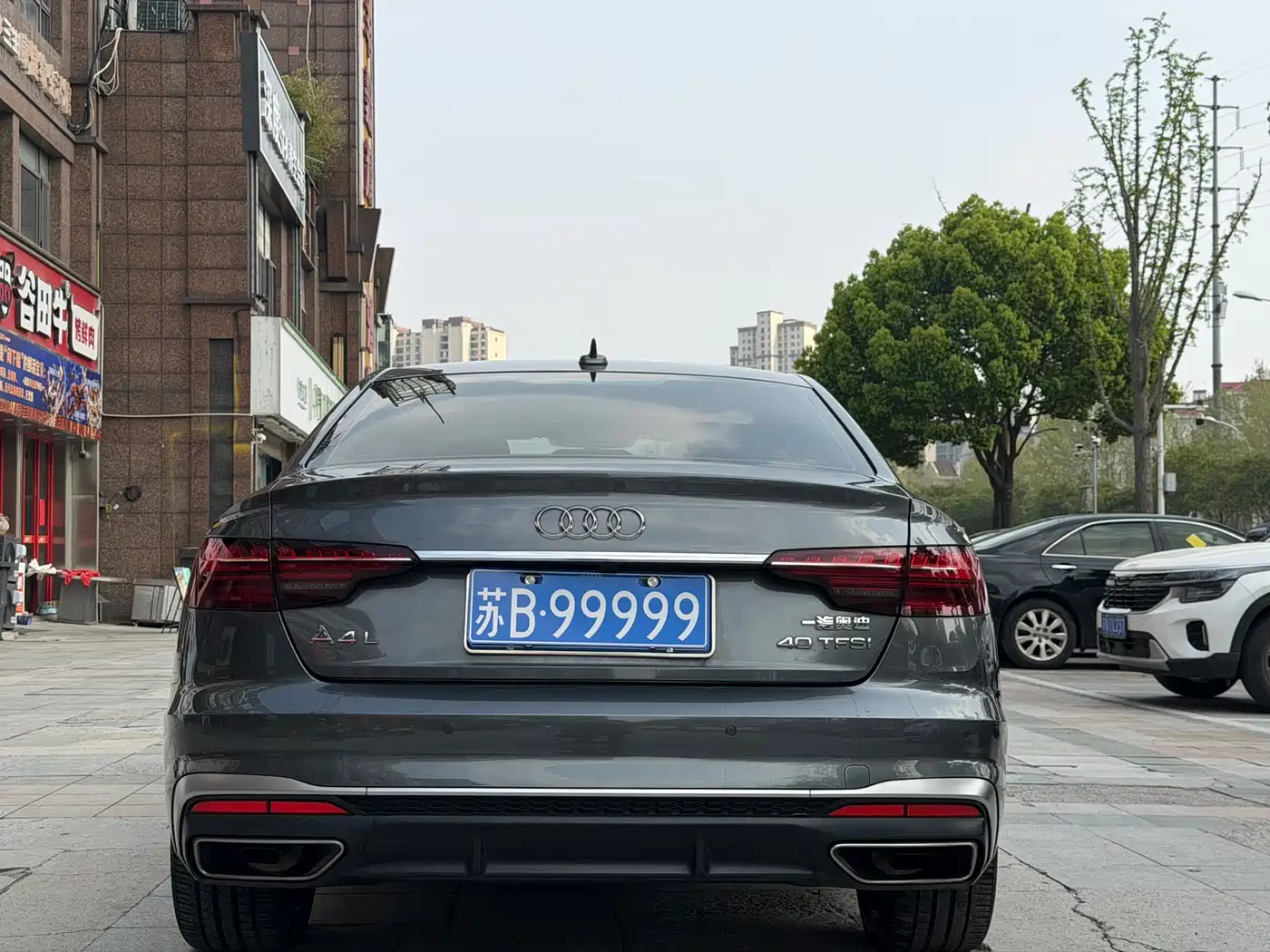 AUDI A4L