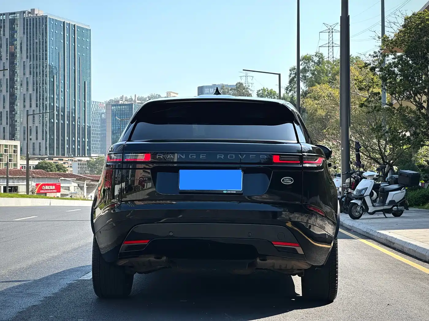 Land Rover Range Rover Velar 2024 Dynamic HSE фото 12