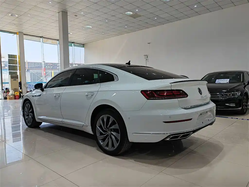 Volkswagen FAW-Volkswagen CC 2021 380TSI Eye-catching Edition фото 9