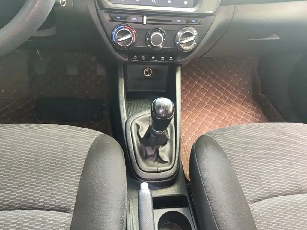 Hyundai Verna 2019 2017 1.4L Manual Renewal China V
