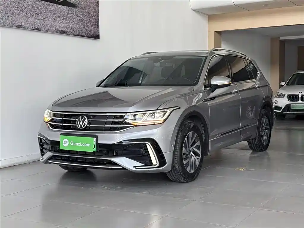 Volkswagen Tiguan L PHEV 2022 430PHEV Plug-in Hybrid Flagship Edition фото 2
