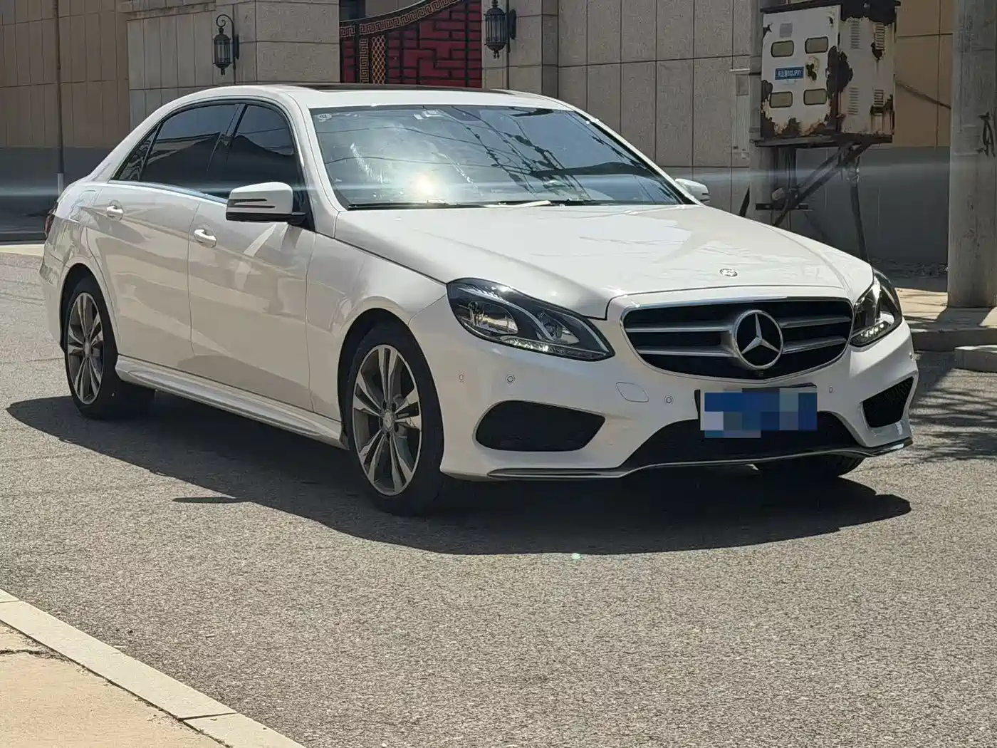 Mercedes-Benz E-Class 2015 E 260 L Sport фото 3