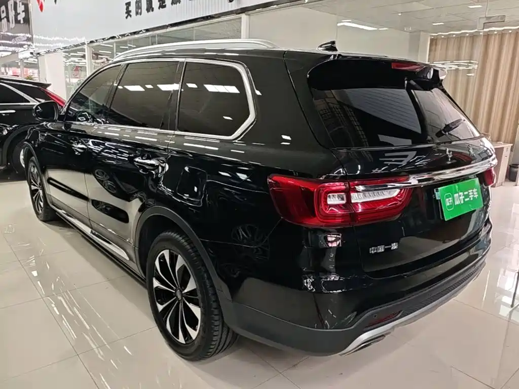 Hongqi HS7 2022 2022 2.0T DCT 2WD ZhiLian QiXiang Edition 5-seater