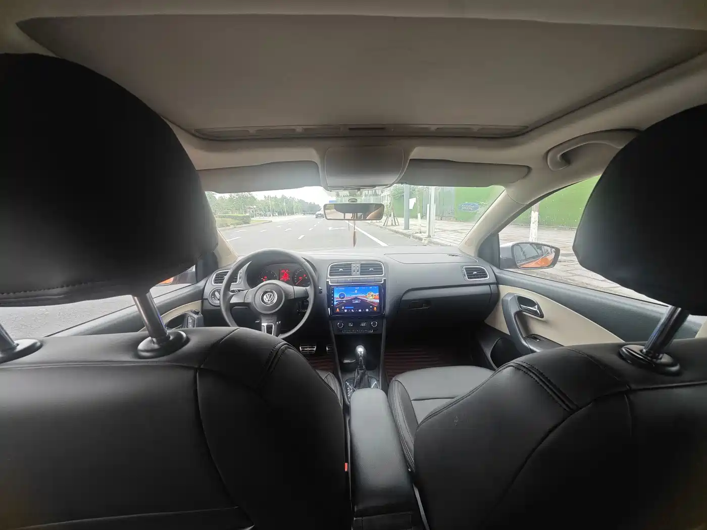 Volkswagen Polo 2013 2012 1.6L Cross Polo AT