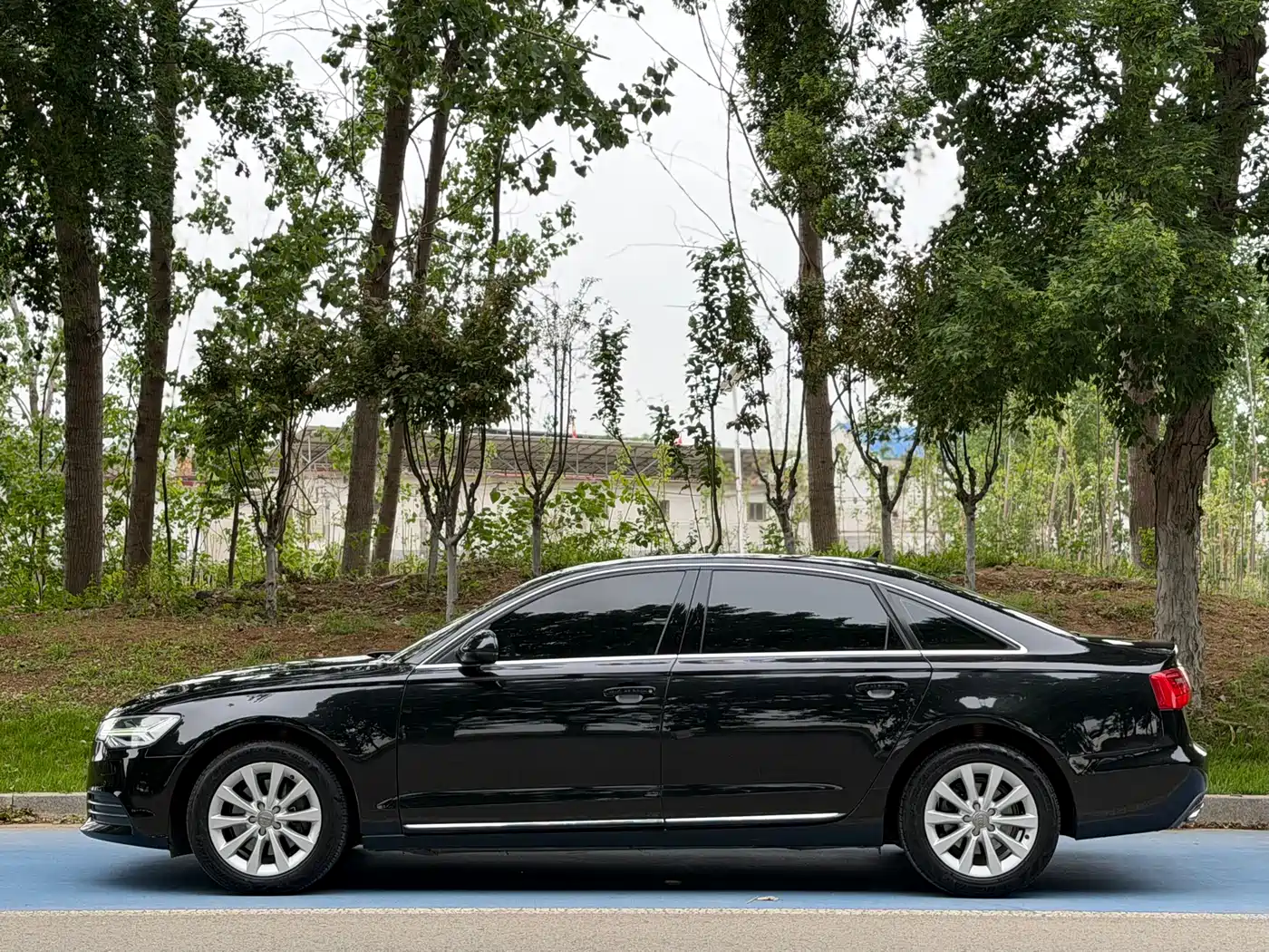 Audi A6L 2014 30 FSI Comfort фото 3