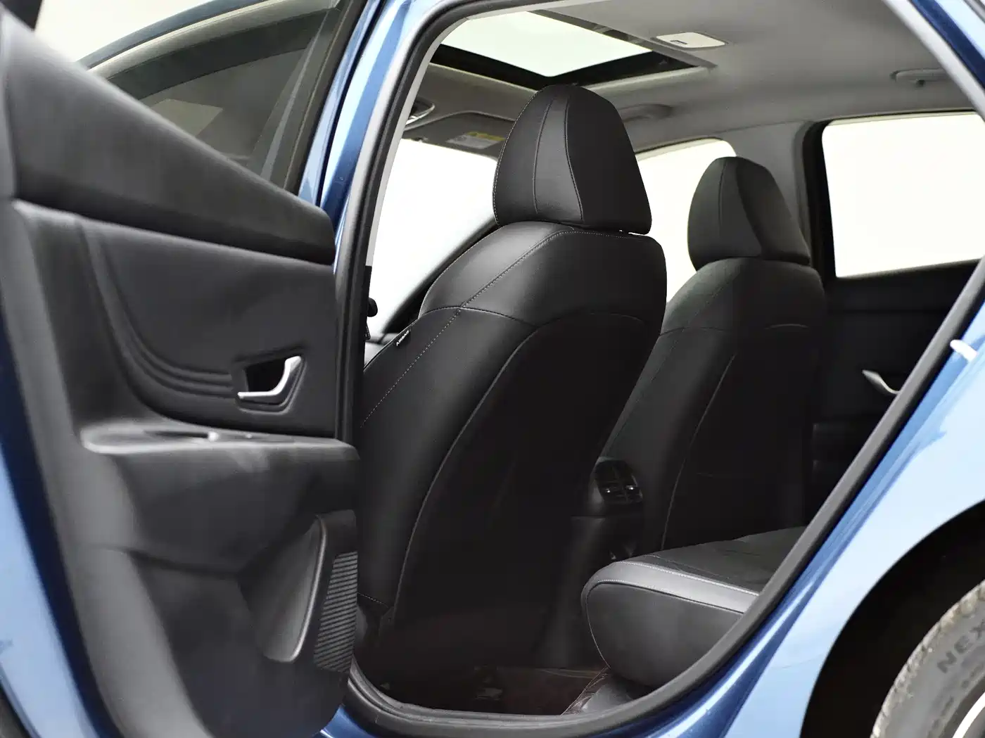 Hyundai Elantra 2022 1.5L CVT GLX Elite Edition фото 19