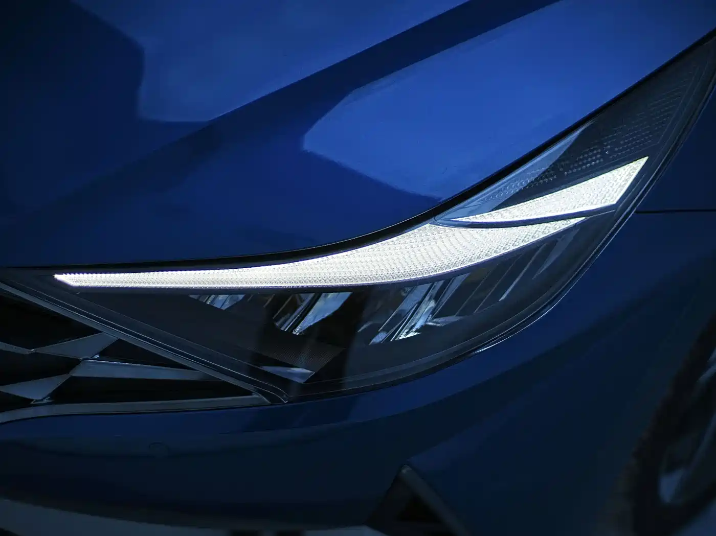 Hyundai Elantra 2022 1.5L CVT GLX Elite Edition фото 31