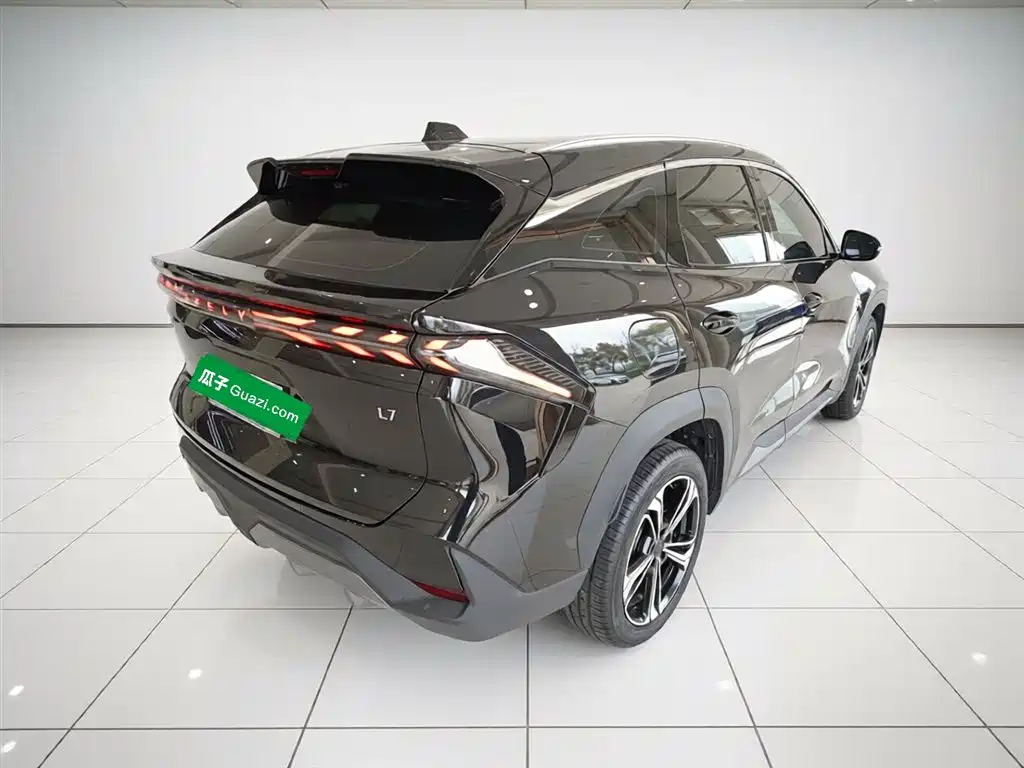 Geely Galaxy Galaxy L7 2023 1.5T 115km PLUS фото 7