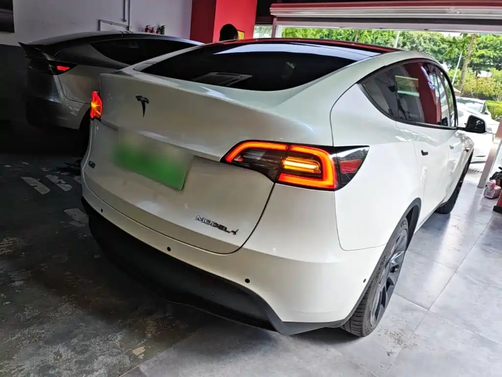 Tesla Model Y 2021 2021 Standard Range Rear-Wheel Drive