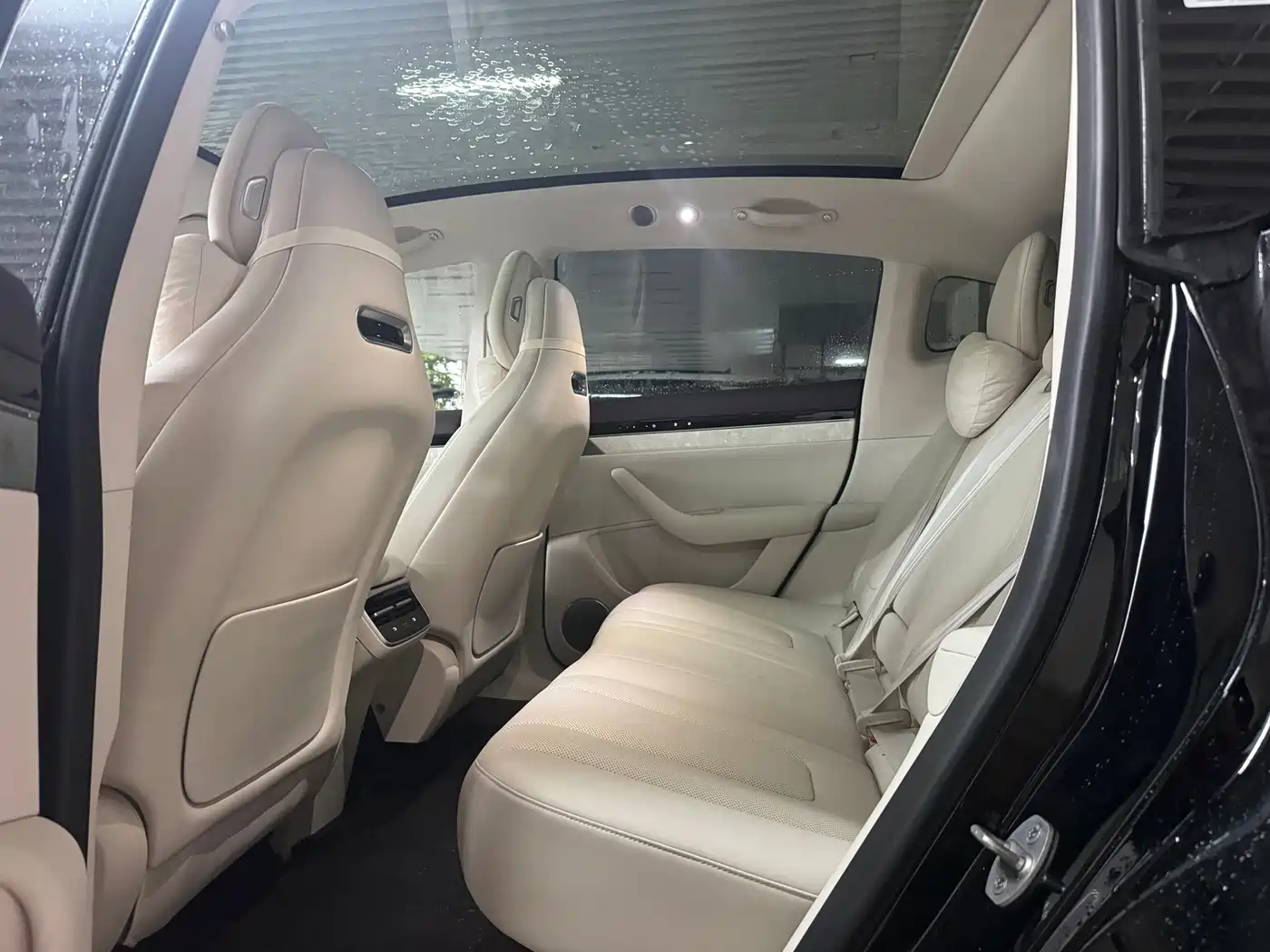 Zhijie Luxeed R7 2026