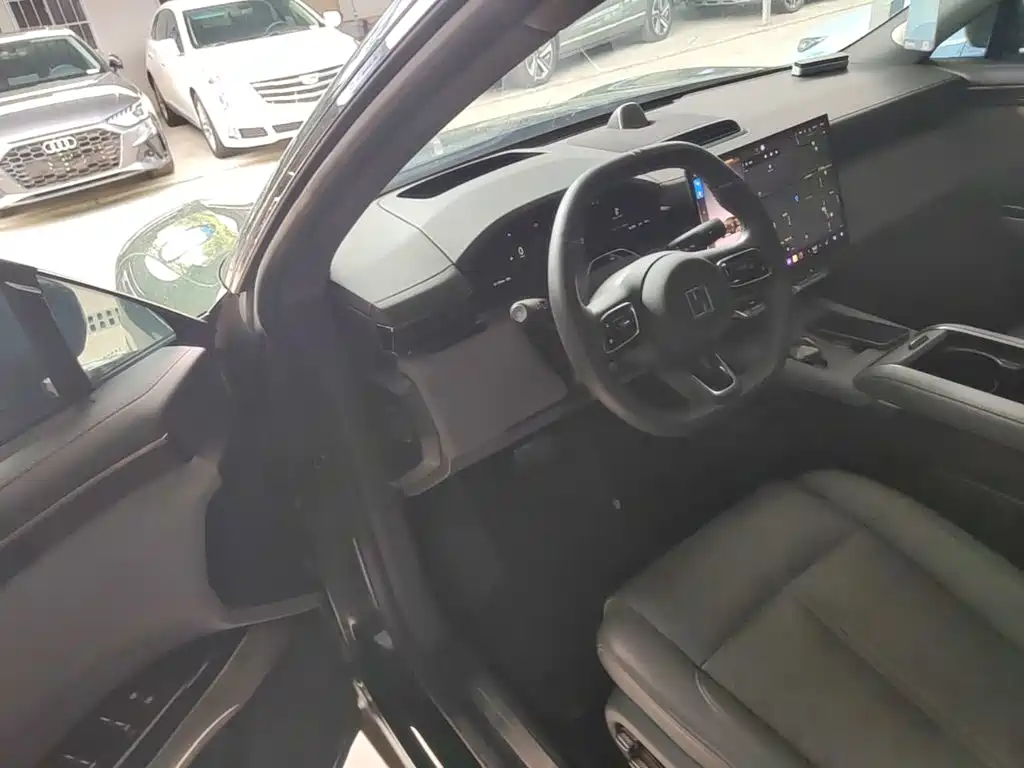 ZEEKR 7X 2024 2025 Model 75kWh RWD Smart Driving Edition