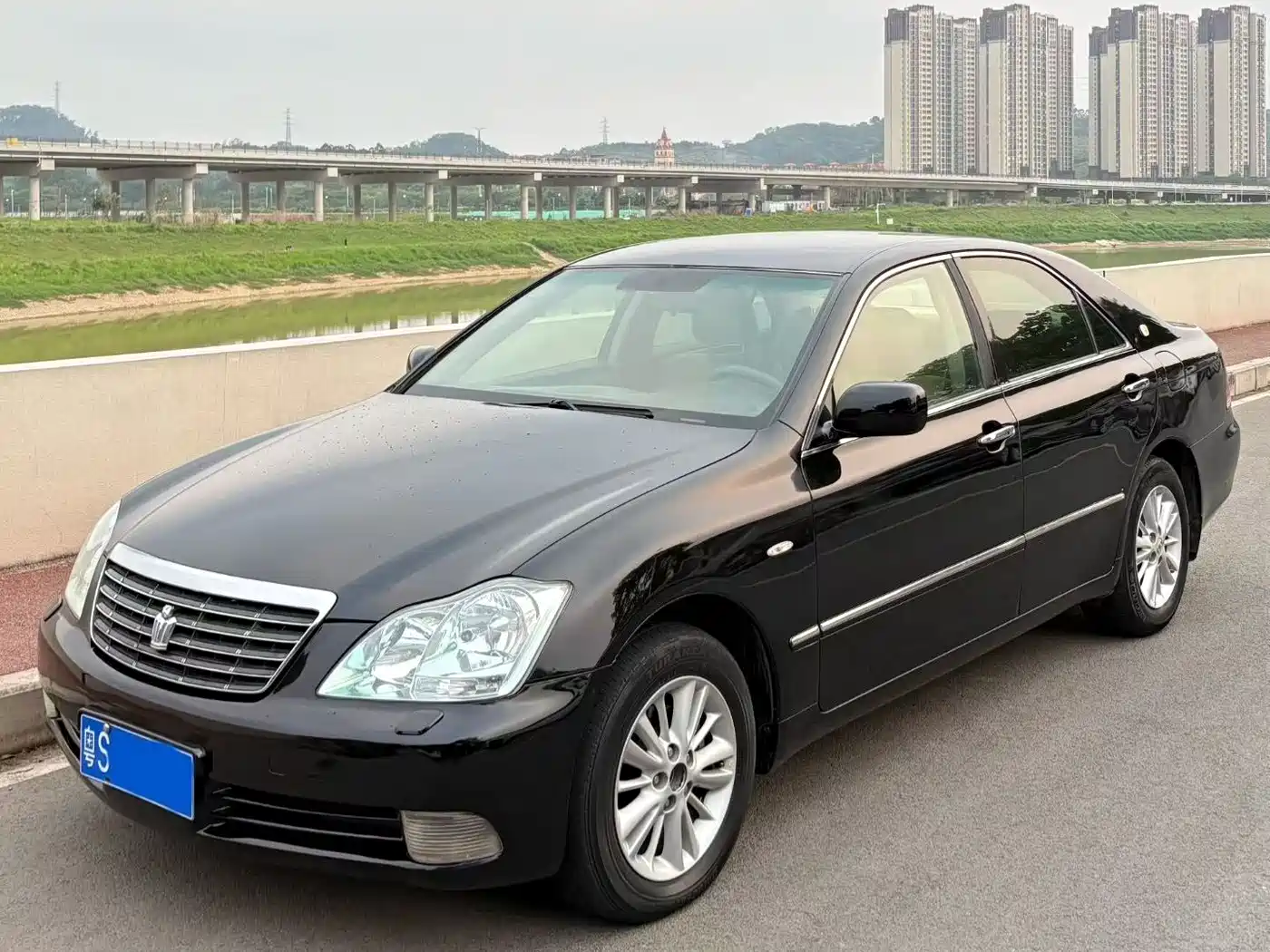 Toyota Crown 2007 3.0L Royal Saloon Fashion Navigation