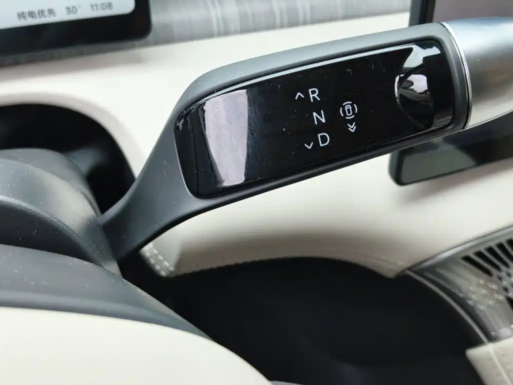 XPeng X9 2026 2025 Extended Range Edition