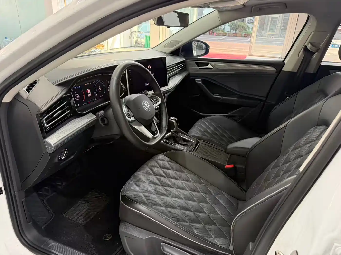 Volkswagen Sagitar, миниатюра 6