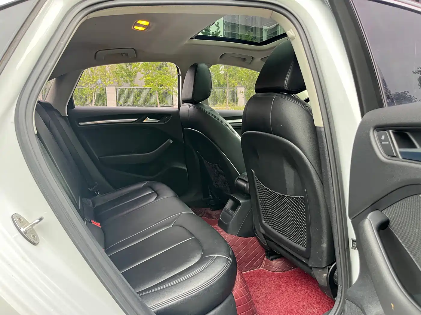 Audi A3 2016 Limousine 35 TFSI Leadership фото 10