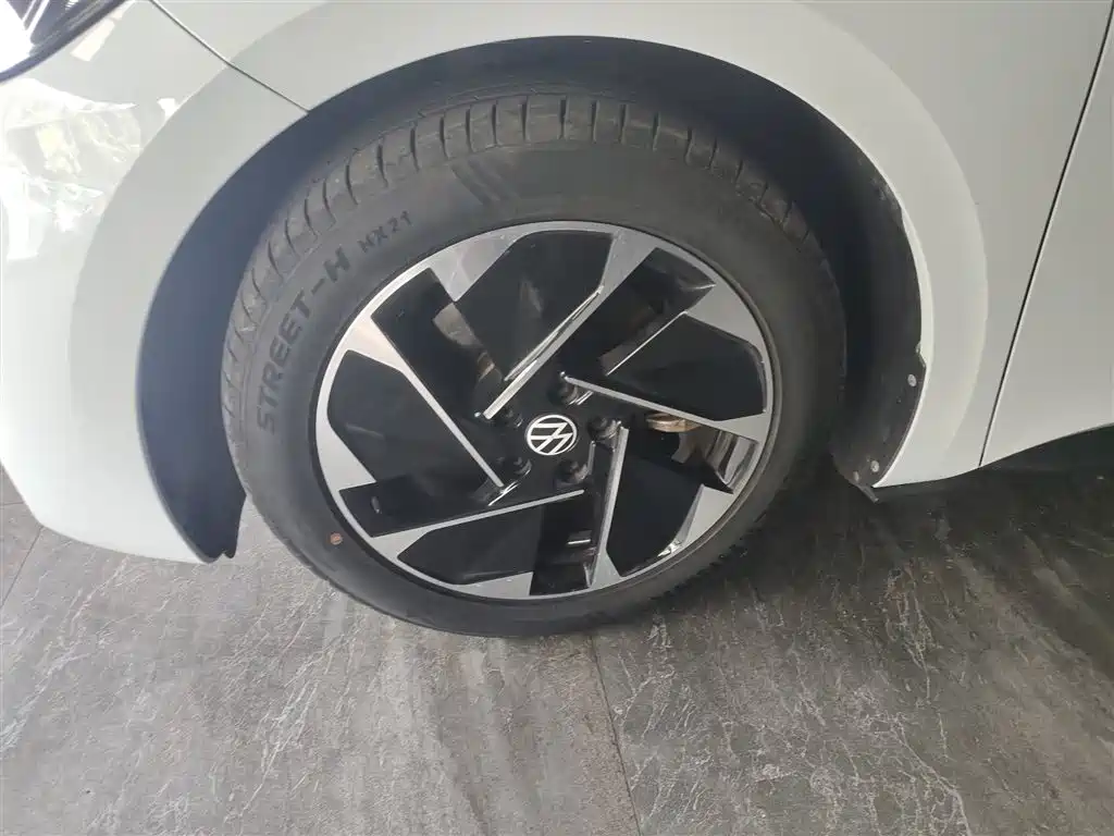 Volkswagen ID.3 2023 Upgraded Pure Intelligence Edition фото 23