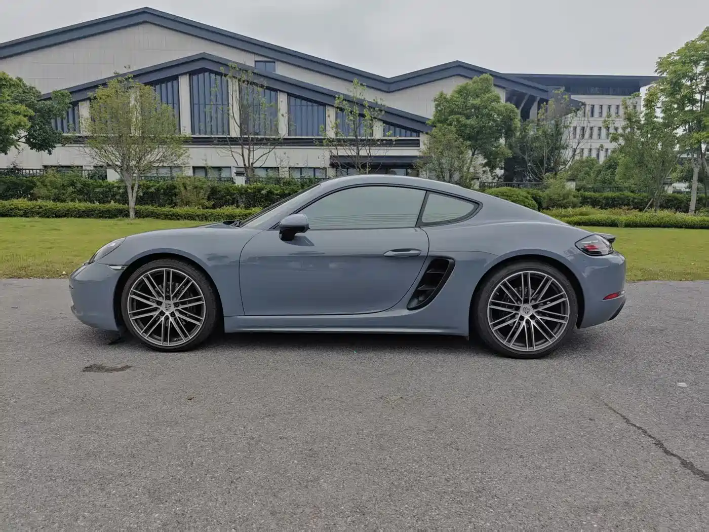Porsche 718 2022 Cayman 2.0T фото 17