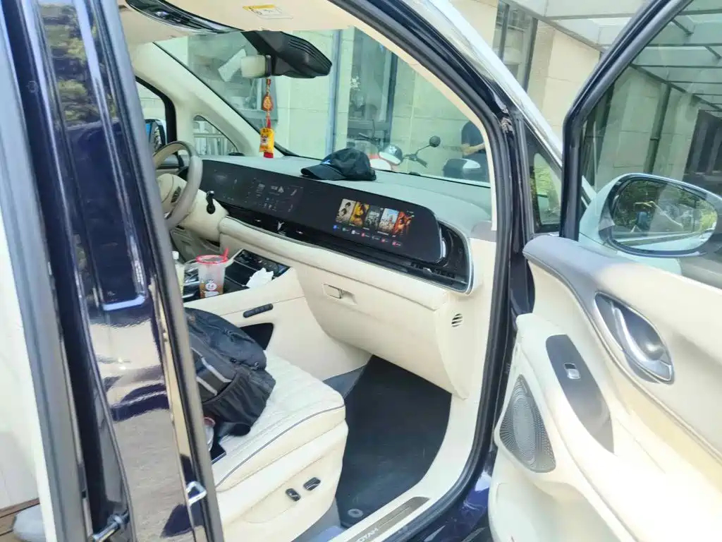Voyah Auto Voyah Dreamer 2022 2022 Low-carbon Dream+Smart Package