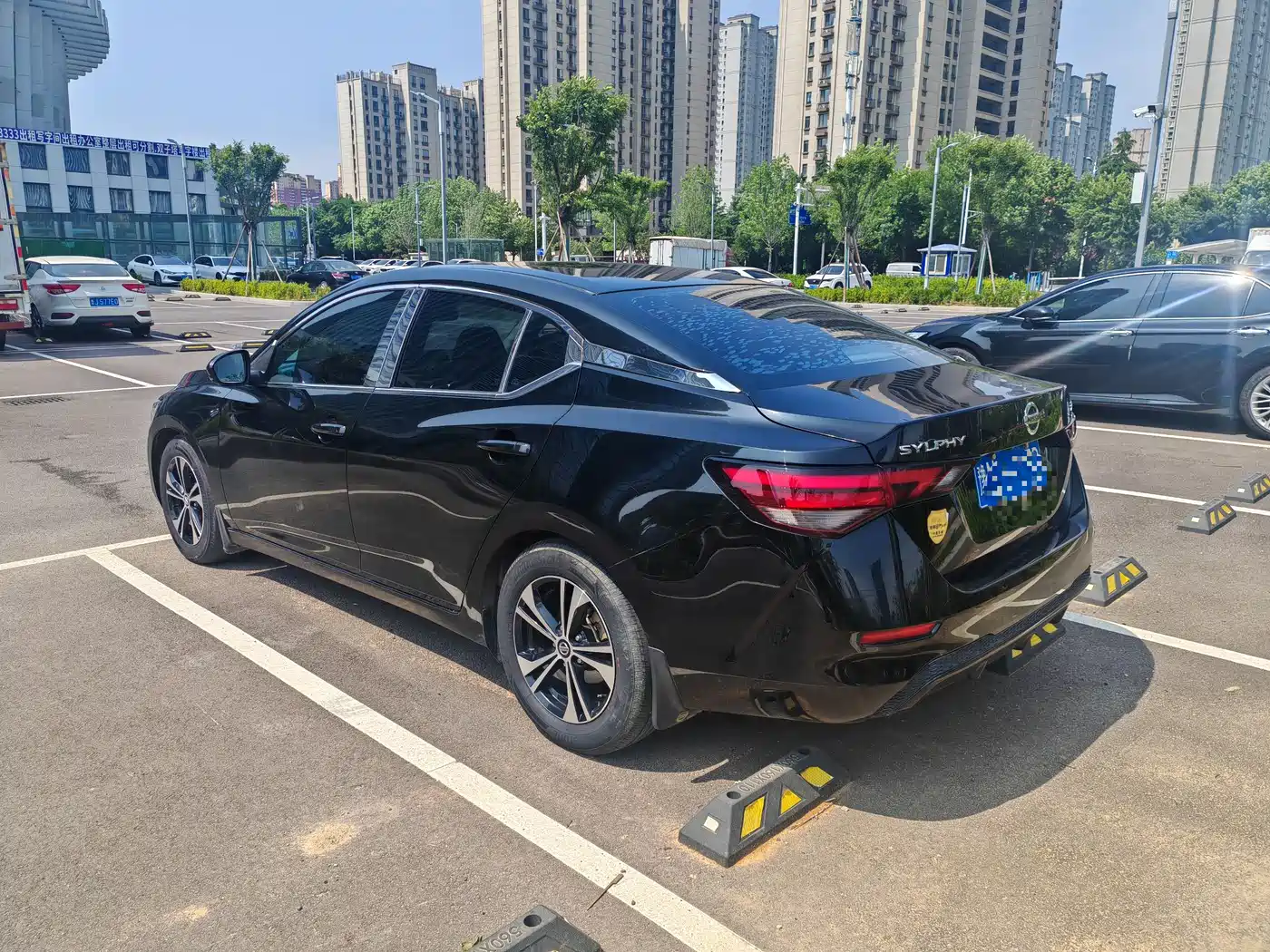 Nissan SYLPHY, миниатюра 7