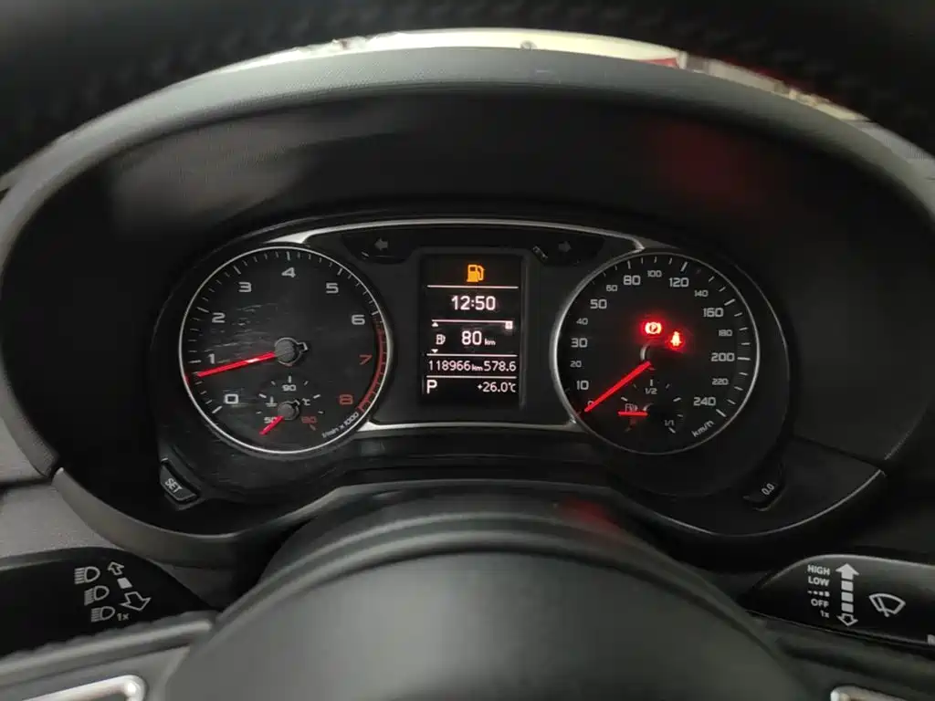 Фото 12 - Audi A1