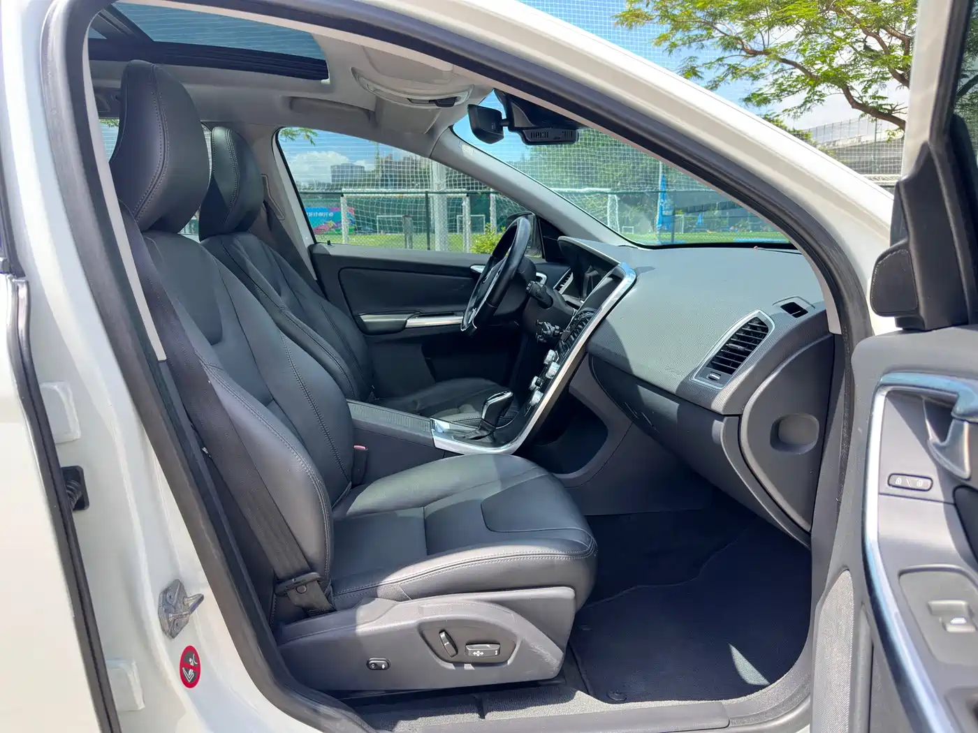Volvo XC60 (Import) 2014 2015 T5 Smart Comfort Edition
