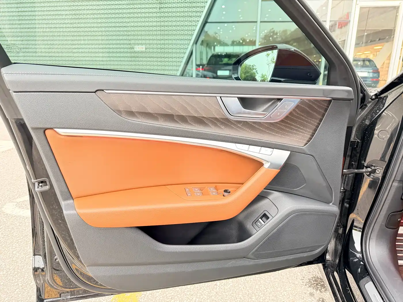 Audi A6L 2025 45 TFSI quattro Premium Sport фото 4