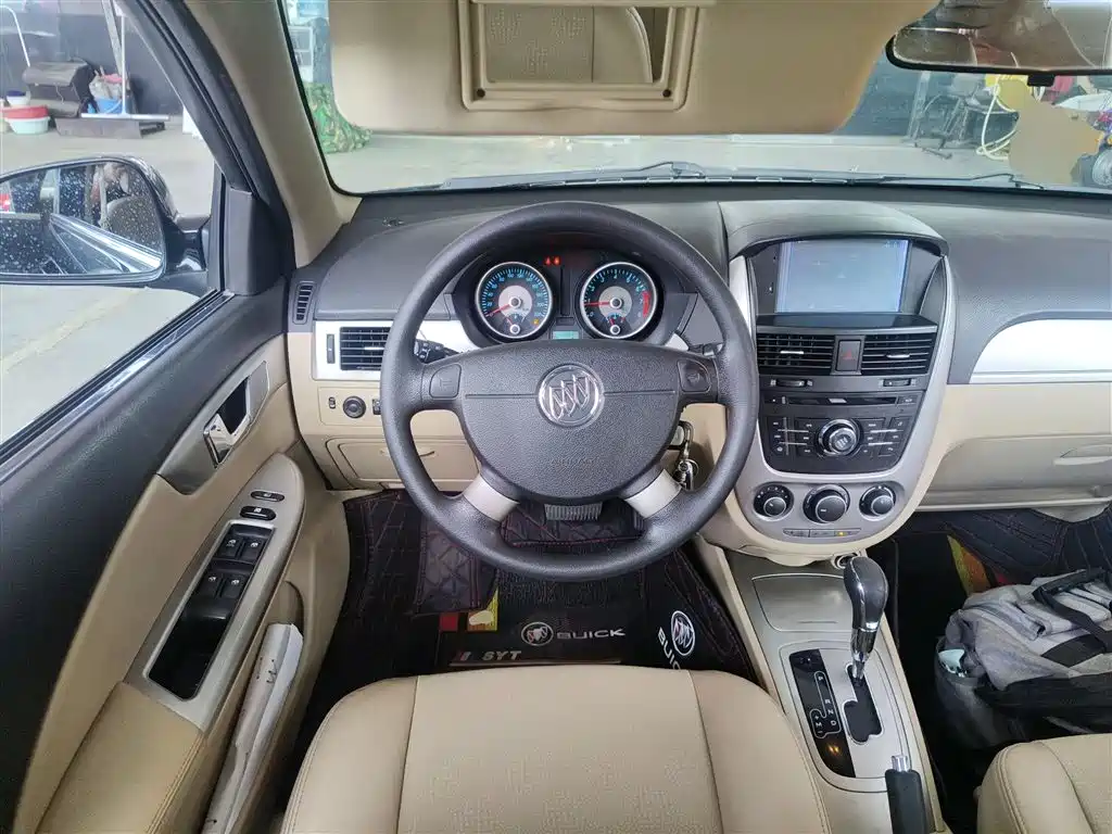 Buick Excelle 2013 1.5L Automatic Classic фото 11
