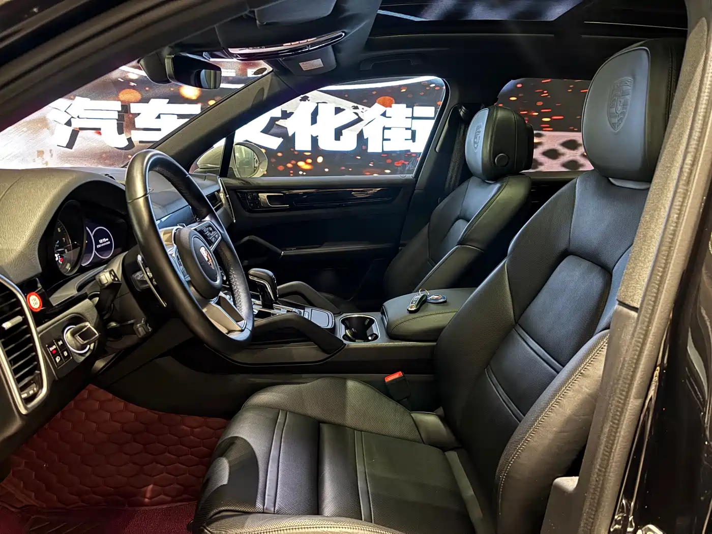 PORSCHE CAYENNE NEW ENERGY