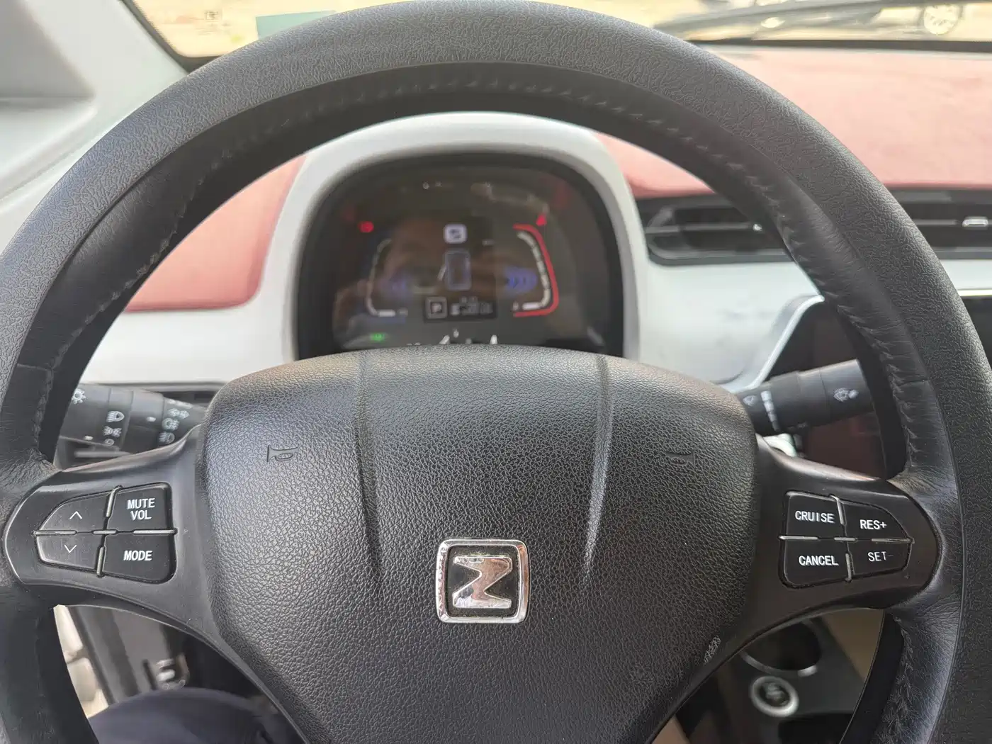 Zotye E200 2016 2016 3-Door 2-Seater Tech Edition