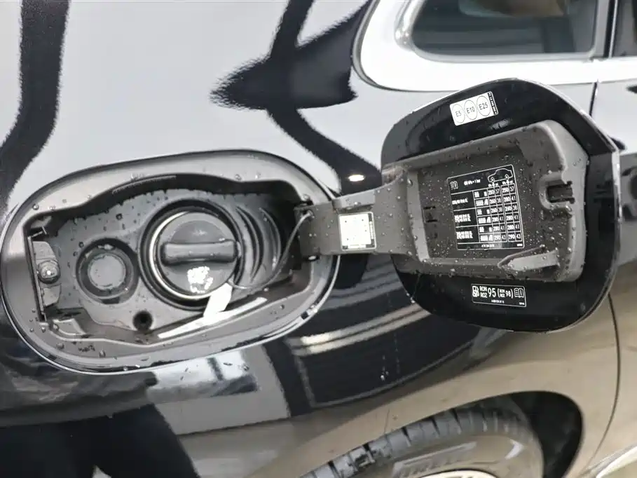 Mercedes-Benz E-Class 2026 E 300 L Luxury фото 25
