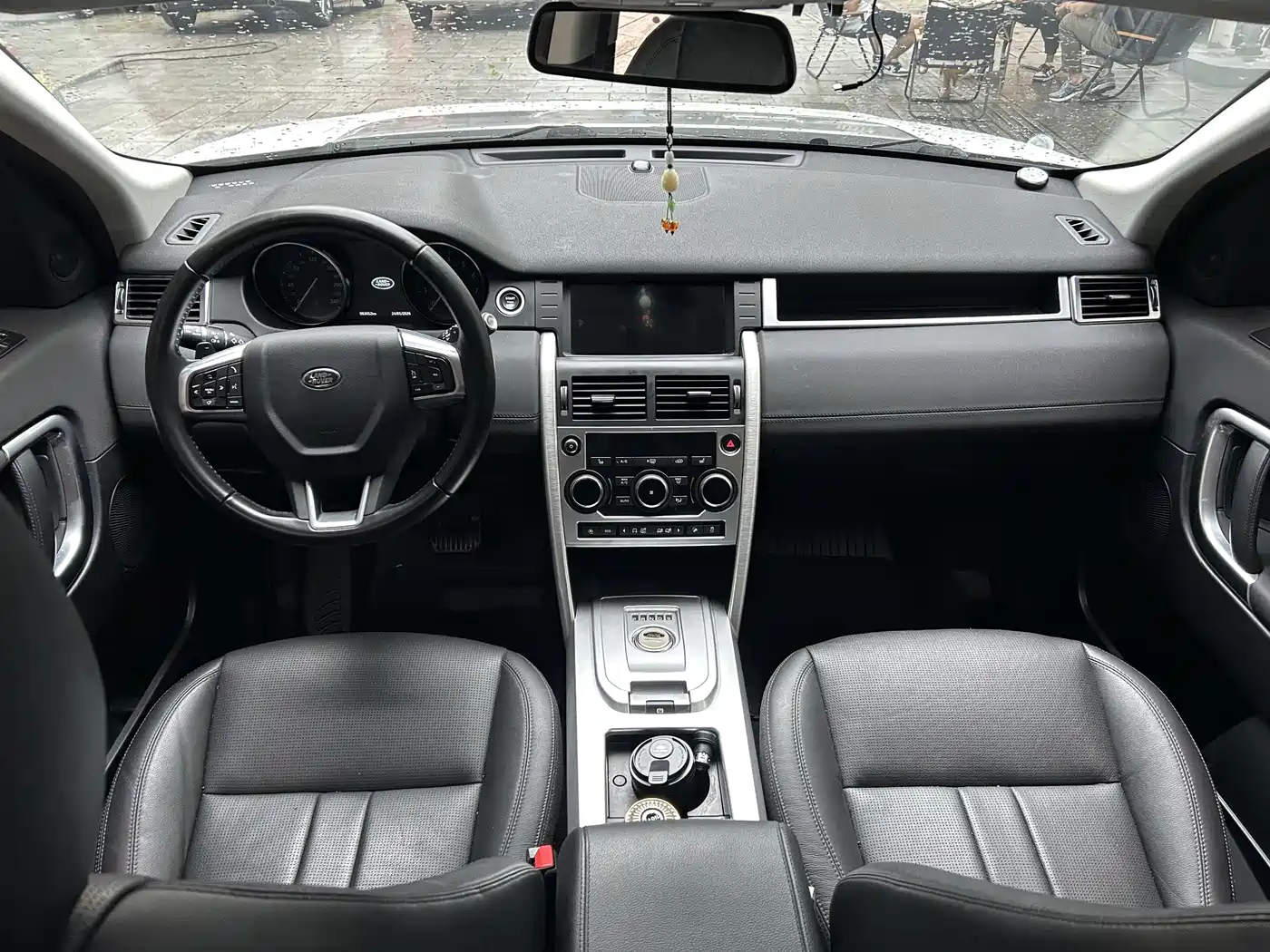 Land Rover Discovery Sport 2018 240PS HSE Edition фото 12