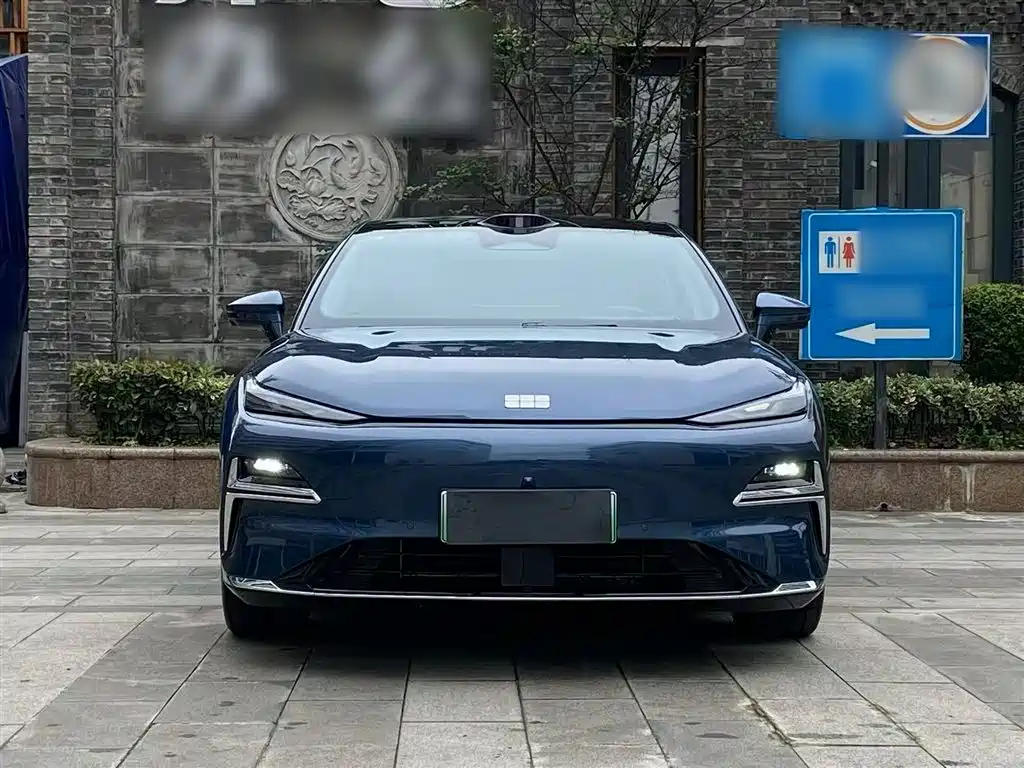 Geely Galaxy Galaxy Xingyao 8 2025 130km EM-P Starship Edition фото 3