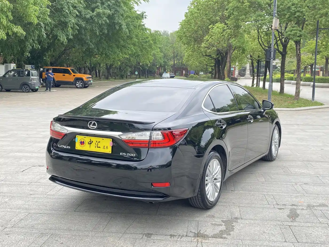 Lexus ES 2015 200 Elite Edition фото 7