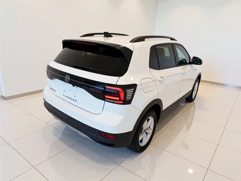 VOLKSWAGEN TU KAI