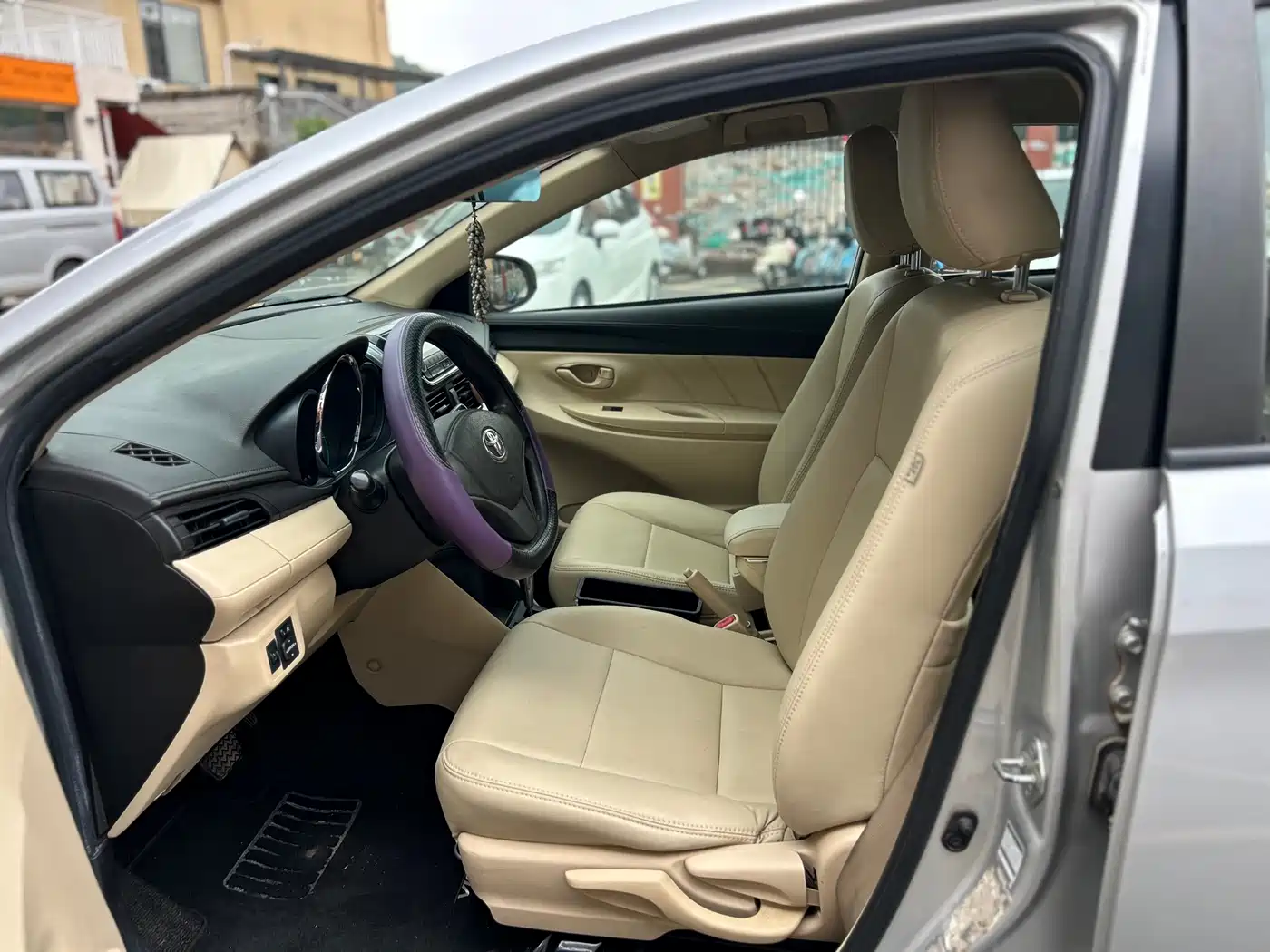 Toyota Vios 2014 1.5L Automatic Wisdom Edition фото 11