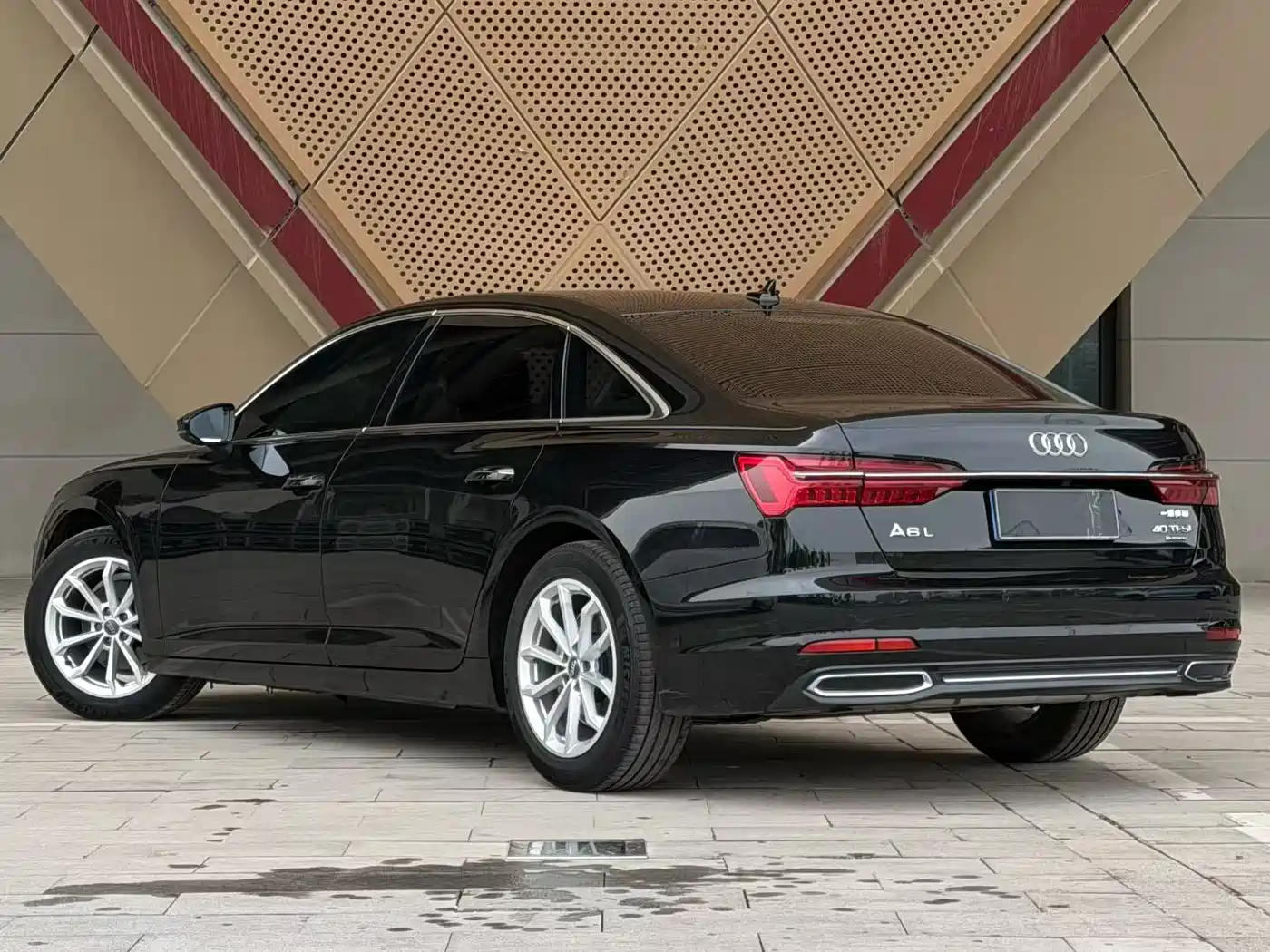 Audi A6L 2019 40 TFSI Luxury Elegance фото 4