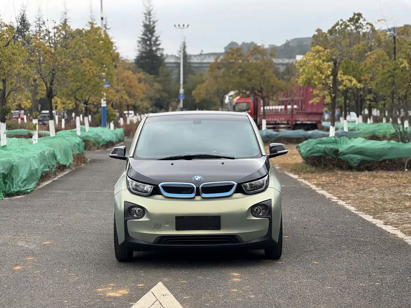 BMW I3