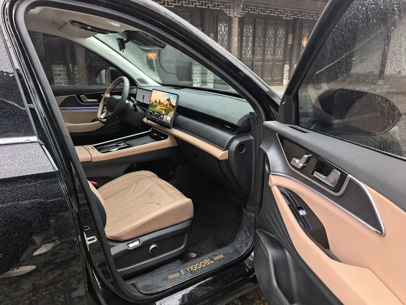 Chery Tiggo 8L 2025 2024 2.0T 2WD Premium 5-seater