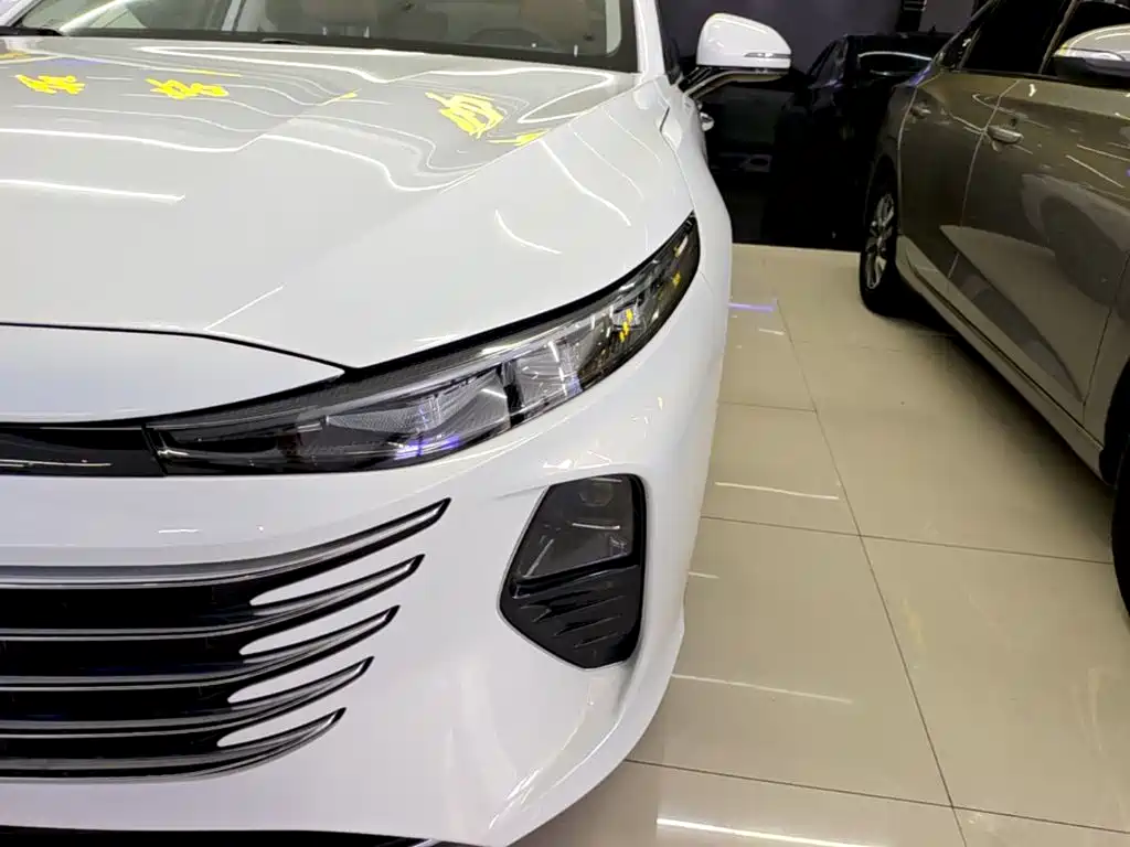 Besturn B70 2025 2024 Model Soaring Dragon Edition 1.5T Pioneer